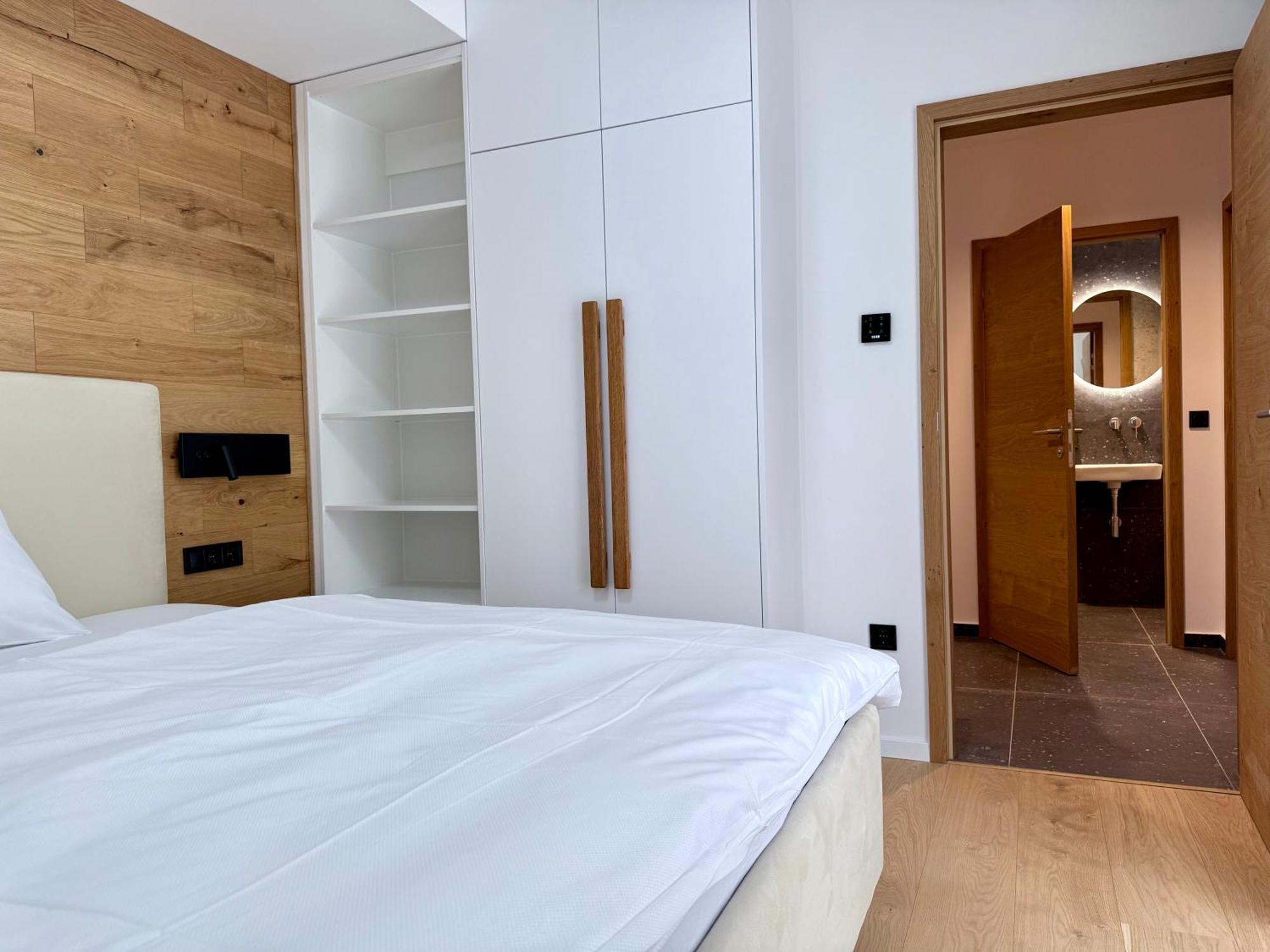Elsa Spa Apartments Tux Oda fotoğraf